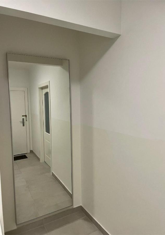 Apartment Wien Mitte Bagian luar foto