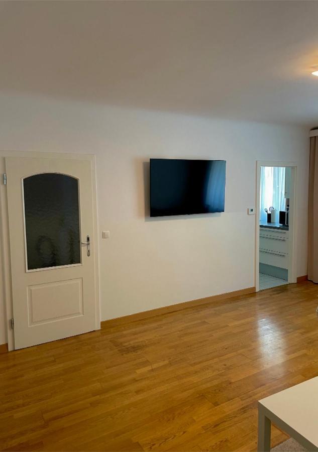 Apartment Wien Mitte Bagian luar foto